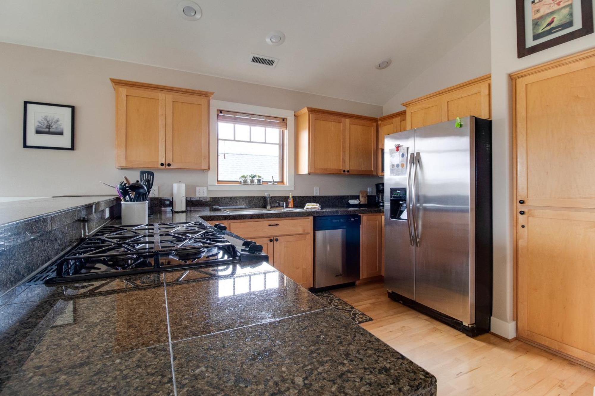 Riley'S Mountain View Apartment Sisters Luaran gambar